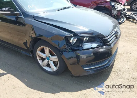 2013 Volkswagen Passat 2.5L Se from USA, damaged, VIN 1VWBP7A34DC008707